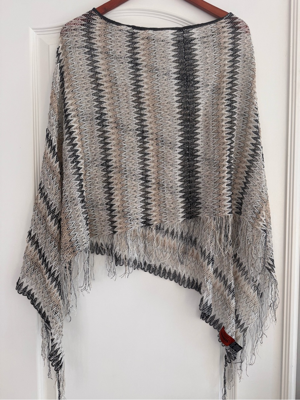 Missoni lightweight Beige & Black Zigzag Fringe Sweater Poncho cape